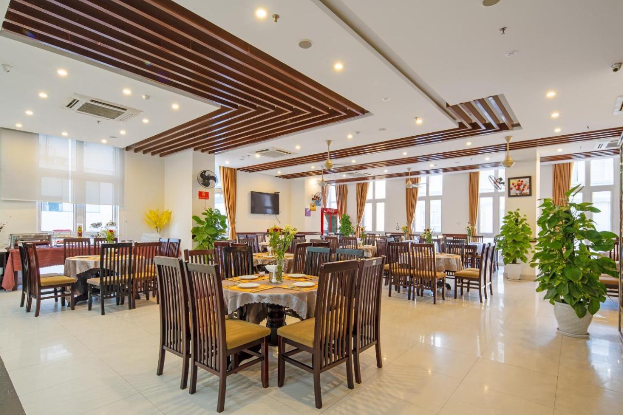 Tay Bac Hotel Дананг Екстериор снимка