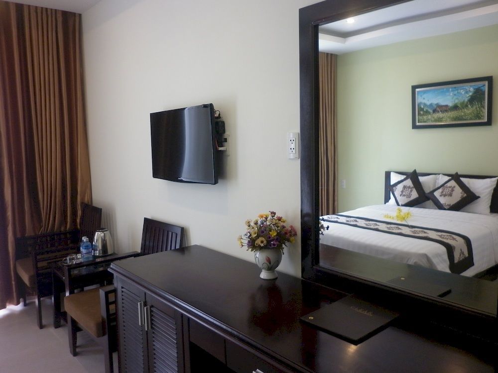 Tay Bac Hotel Дананг Екстериор снимка