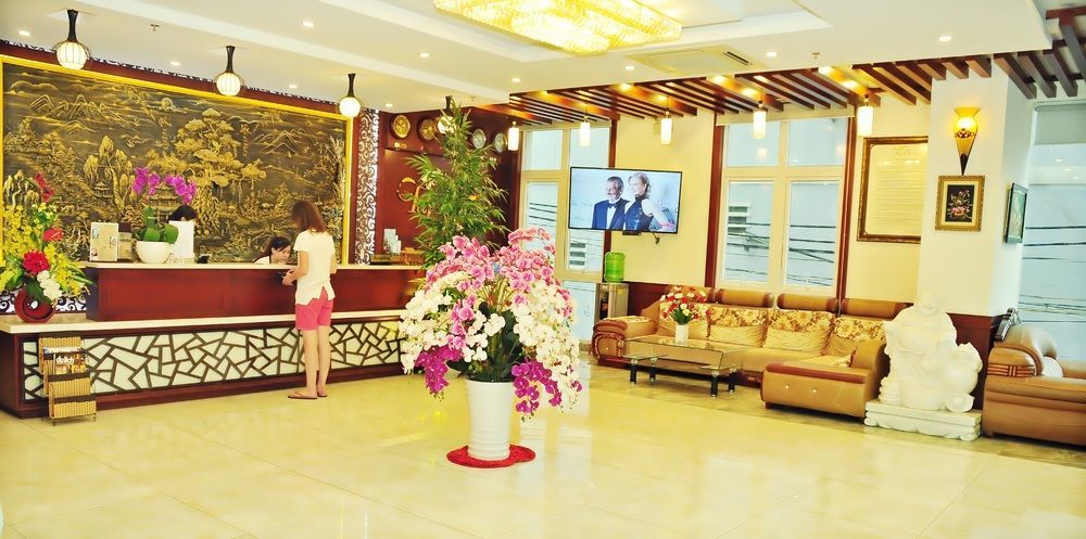 Tay Bac Hotel Дананг Екстериор снимка
