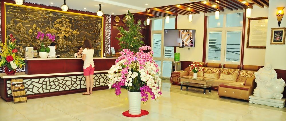 Tay Bac Hotel Дананг Екстериор снимка