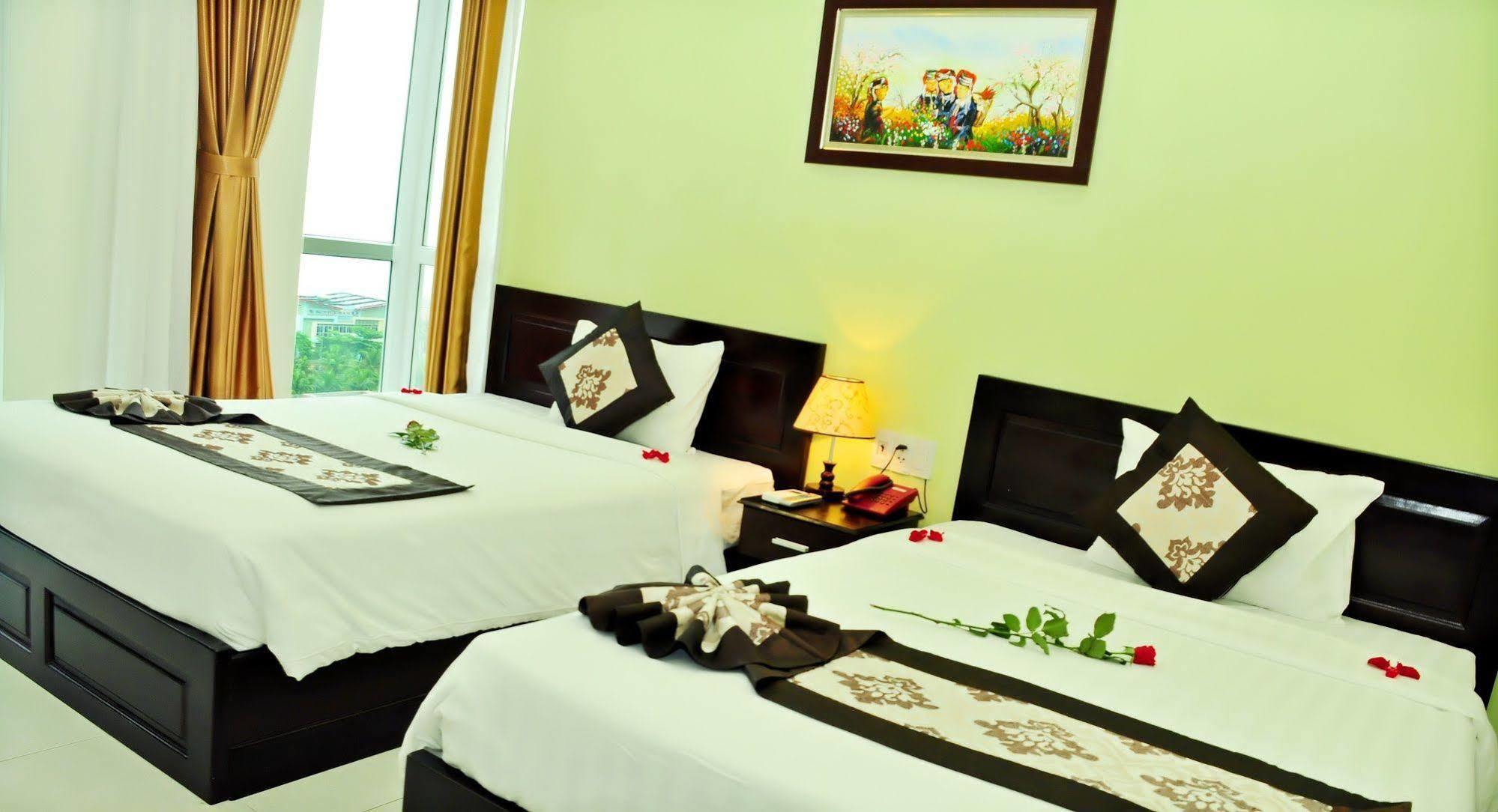 Tay Bac Hotel Дананг Екстериор снимка