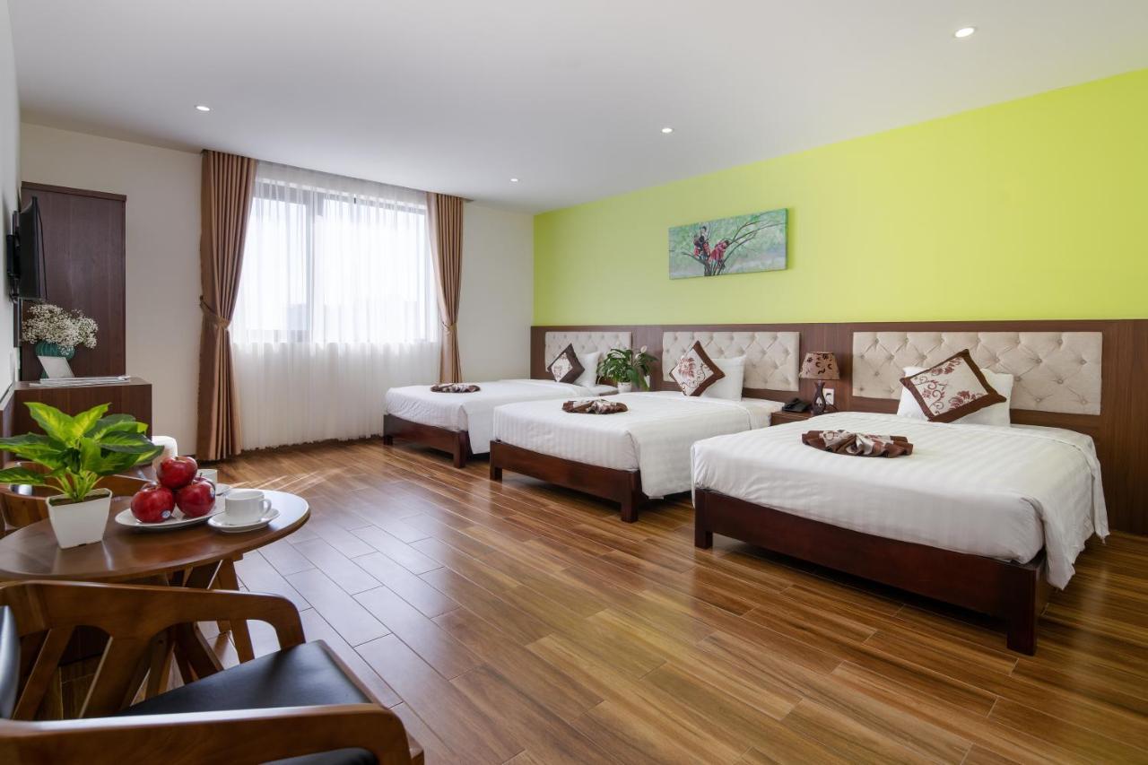 Tay Bac Hotel Дананг Екстериор снимка